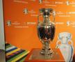 Trofeul EURO a ajuns în România » Ciprian Marica e optimist: „Grecia a făcut o surpriză, noi de ce nu am face?”