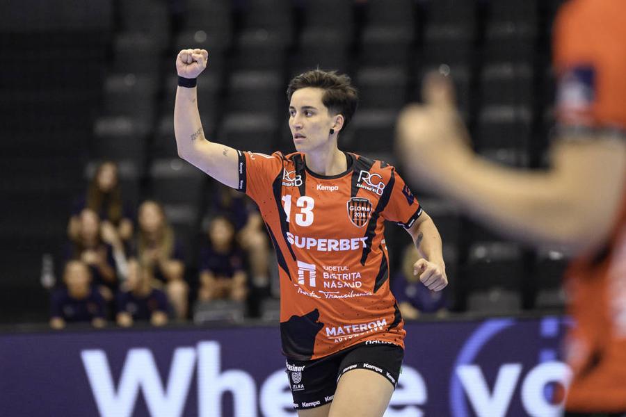 Gloria Bistrița transferă de la un CSM București aflat în derivă: portarii Eriksson și Hosu pleacă la final de sezon