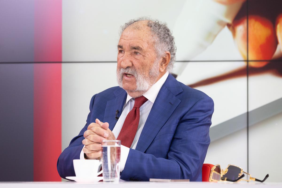 Ion Țiriac e Top Gun: „Mi-am cumpărat un avion care aterizează în curte la mine” » Testele spectaculoase pe care le face și de ce nu pilotează niciodată elicopterul pe care-l deține