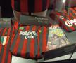 Muzeul stadionului San Siro din Milano găzduiește peste 300 de exponate impresionante din istoria fotbalului. Foto: GSP