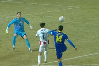 Fază hilară în Superliga » Cum a putut să-și dea autogol fostul jucător de la Rapid