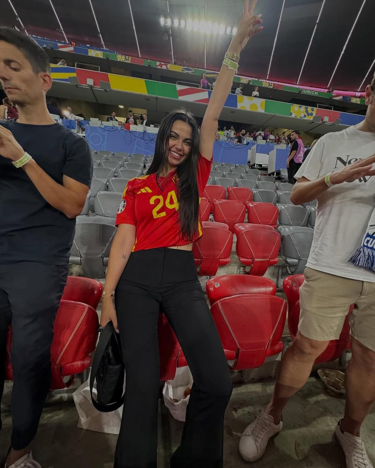 Campionul european era să o „comită” cu partenera » Gluma făcută chiar de aniversare