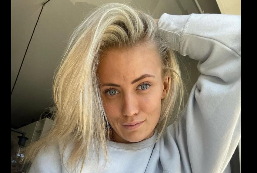 Suedeza Daniela de Jong (26 de ani), centrul de la SCM Râmnicu Vâlcea, s-a înțeles cu echipa Debreceni SVC Schaeffler și a explicat de ce a făcut această alegere.