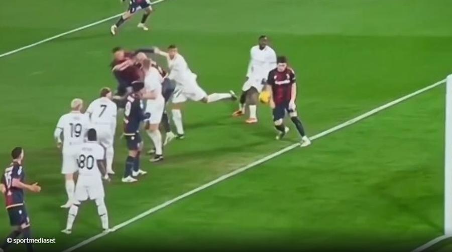 Faza golului egalizator incriminată de Sergio Conceicao / Foto: X Conceicao critică arbitrajul și presa: „Cer mai mult respect. Dacă nu vă convine, îmi iau valizele și plec!”