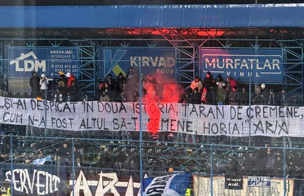 6 lucruri care nu s-au văzut la TV » Ce au strigat fanii veniți la Constanța după ce elevii lui „Pancone” și-au asigurat prezența în play-off!