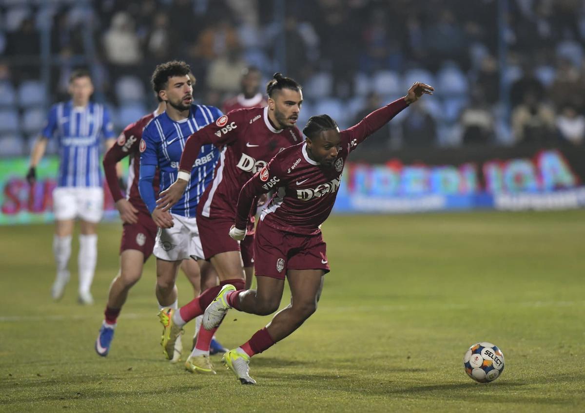 CFR Cluj este în play-off! Ardelenii s-au impus cu Farul, a 10-a victorie consecutivă în Superligă » A mai rămas un singur loc disponibil în primele 6!