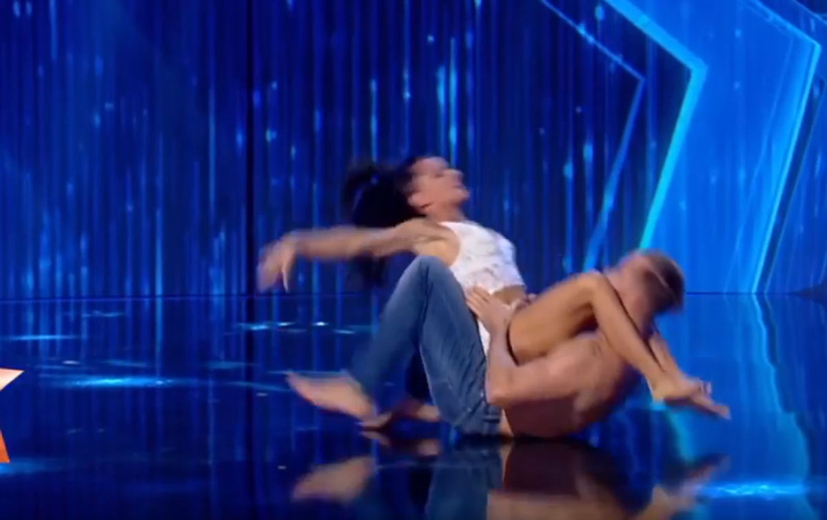 O fostă gimnastă, moment incendiar la „Românii au Talent” » A fost antrenată de Nadia Comăneci