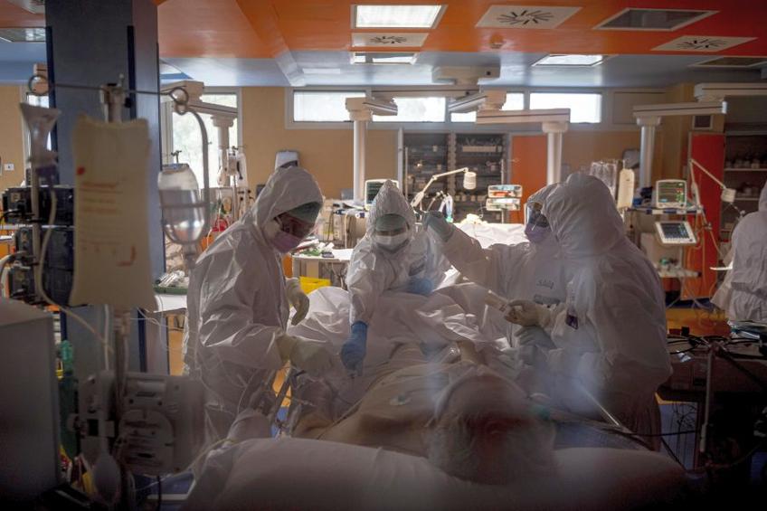 832 de persoane au decedat în Spania în ultimele 24 de ore // sursă foto: Guliver/gettyimages