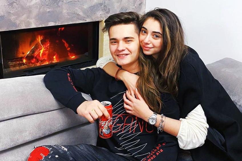 Selly a vorbit despre cum își petrece timpul în izolare. Sursă foto: Instagram
