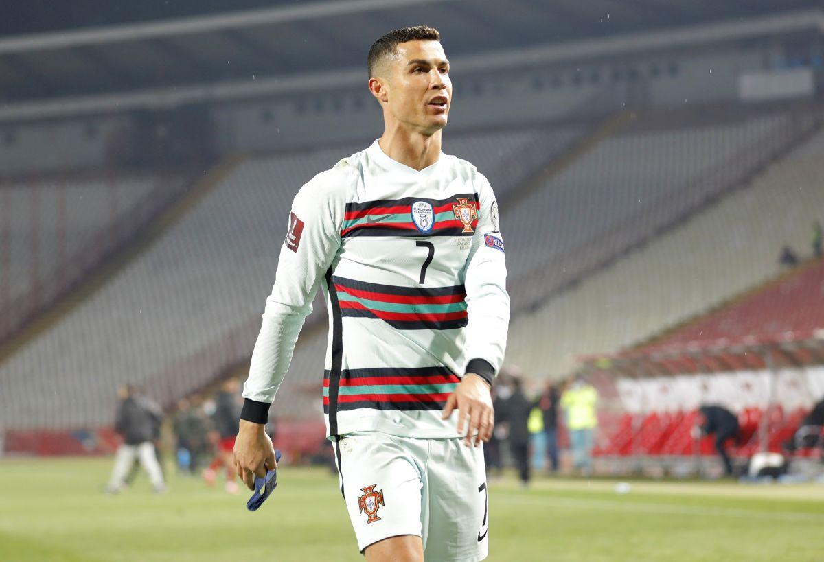 FIFA a declanșat o anchetă, după ce Ronaldo a ieșit de pe teren » Ce riscă portughezul