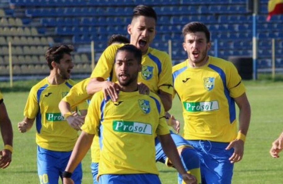 Cristi Pustai, probleme și în ziua calificării în play-off: „Nu știu cine a făcut asta, dar nu voiam vreo contestație!” + Calculele profesorului: „Newton pătrat, erau 16 variante” 