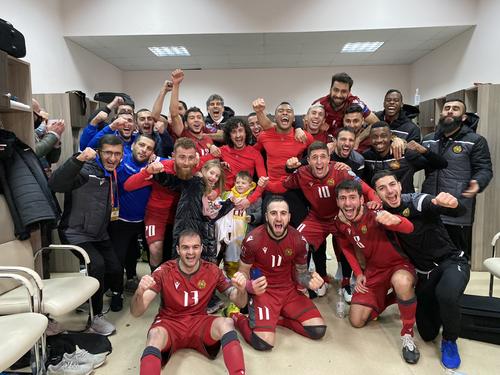 Astăzi au loc meciurile etapei secunde a grupei J din preliminariile Campionatului Mondial, cea din care face parte și România.