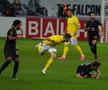 Avea Rădoi în lot fotbalistul care rezolva problemele din meciul cu Armenia? Șumudică: „Mai bine joc cu el închizător!”