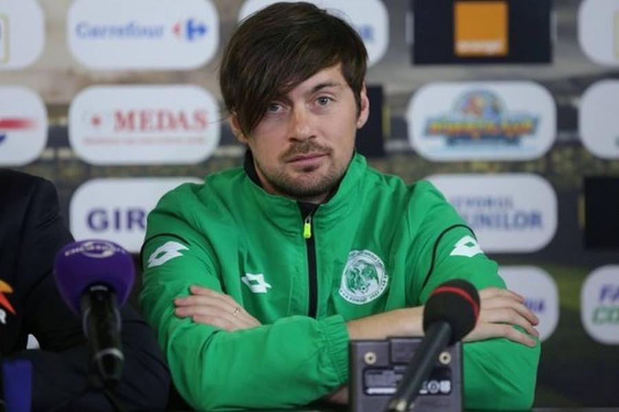Artem Milevskyi Un fost fotbalist din Liga 1 este voluntar în mijlocul bombardamentelor din Kiev