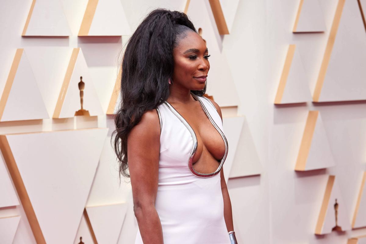 Serena Williams, reacție virală după ce Will Smith l-a pălmuit pe Chris Rock la Gala Premiilor Oscar: „A trebuit să-mi pun băutura jos”