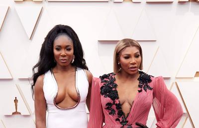 Venus și Serena Williams au atras toate privirile la gala premiilor Oscar!