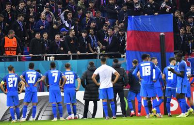 Pedepsită de UEFA, FCSB se mută pe Arcul de Triumf: „E vina acestui ninja, nu știe nimeni cine este și cum arată”