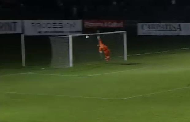 Gol superb înscris de jucătorul propus la FCSB » Mingea s-a dus direct în vinclu