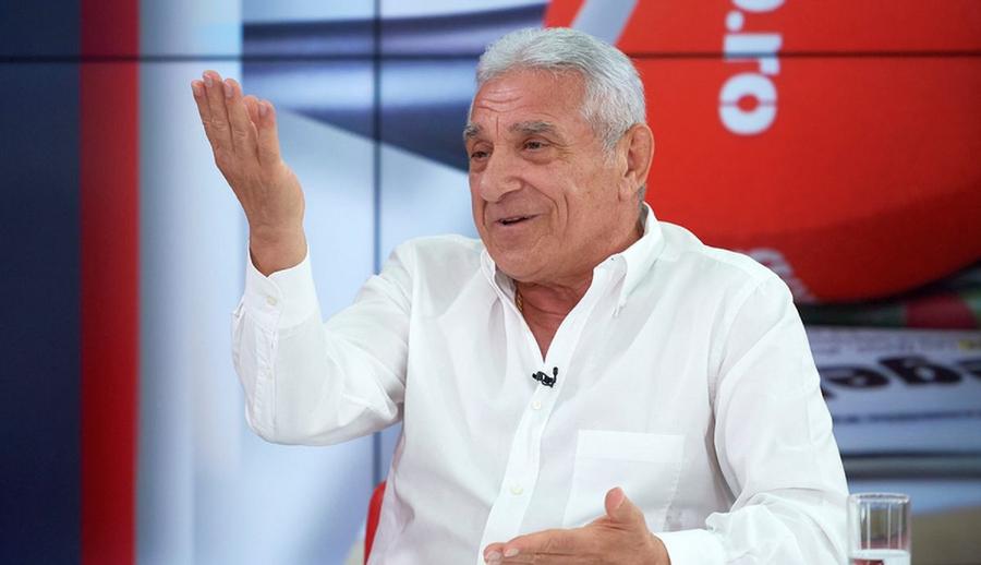 Giovanni Becali la emisiunea Prietenii lui Ovidiu / Foto: GSP Patronul de la FCSB s-a implicat în scandalul dintre Florin Tănase și Giovanni Becali: „I-am zis că e idiot dacă nu îl pune la punct”
