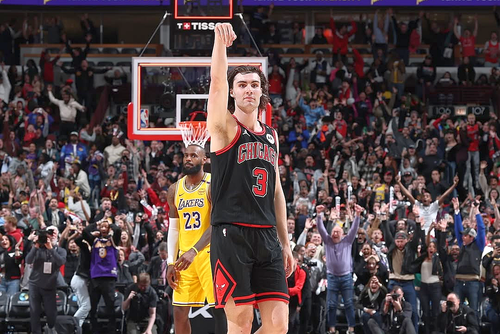 Giddey, omul meciului Chicago Bulls - Lakers. Foto: Instagram