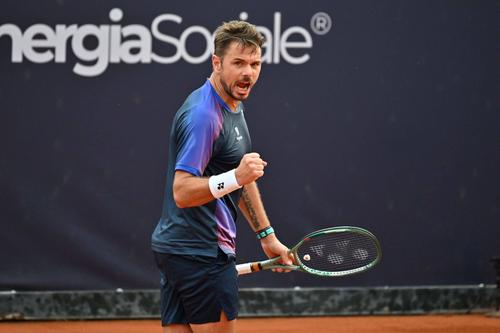 Stan Wawrinka bucuros după un punct reușit la challenger-ul de la Napoli FOTO Imago Images
