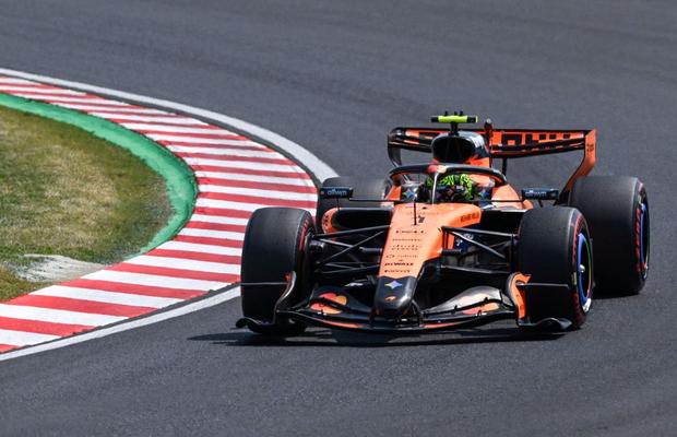 Piloții McLaren, după calificările din Japonia: „Încă nu ne putem lupta cu Mercedes”