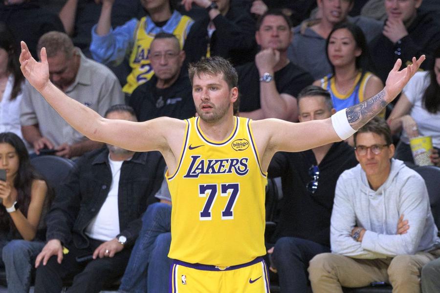 Shaquille O'Neal, despre plecarea lui LeBron James de la Los Angeles Lakers: „Când îmbătrânești...”