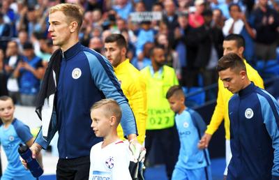 Joe Hart dezvăluie dialogul purtat cu Pep Guardiola înaintea meciului cu FCSB: „Ascultă, tu eşti managerul!”