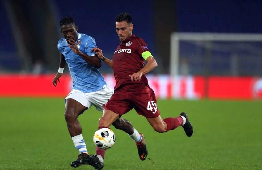 Mario Camora, căpitanul lui CFR Cluj (dreapta)