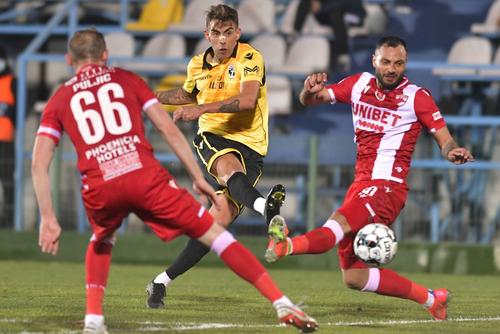 Ivan Pesic, în FC Voluntari - Dinamo 1-1 // foto: Imago