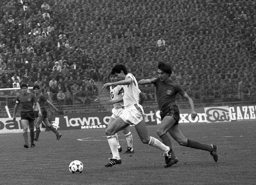 Piți în duel cu marele Enzo Scifo Episodul 3: Steaua - Anderlecht 3-0, semifinale CCE 1986 » Victor Pițurcă: „Am jucat de parcă eram drogați! Steaua '86 i-ar fi dat 4-0 Irlandei de Nord, dar Lucescu a făcut o mare eroare și a pierdut”