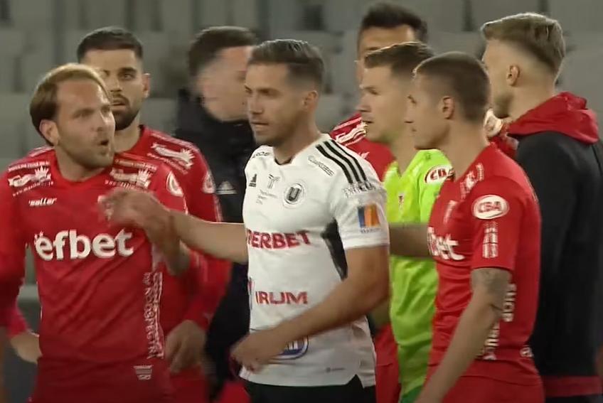 Alex Chipciu, căpitanul lui U Cluj, a fost eliminat de arbitrul Horia Mladinovici la finalul semifinalei de Cupa României Betano cu UTA, scor 1-0.