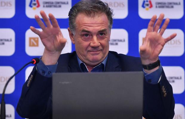 Kyros Vassaras a revenit cu precizări, la nici 24 de ore de la conferința-maraton: „Vreau să-i asigur de un lucru pe jucători” + Ce a omis grecul
