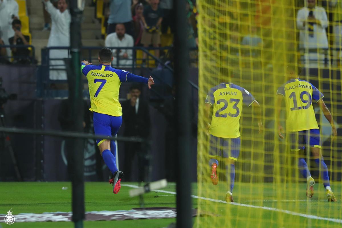 Marius Șumudică dezvăluie ce a discutat cu Cristiano Ronaldo: „Am descoperit că avem ceva în comun”