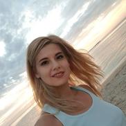 sursă foto: Instagram @ simonacarmen_