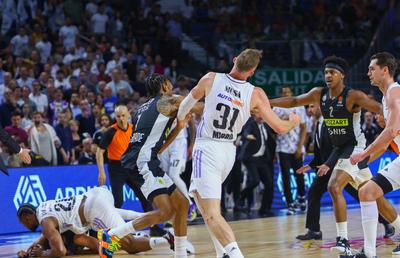 Momente șocante în Euroliga » Real Madrid - Partizan, oprit definitiv după o bătaie generală pe teren: „Niciodată nu s-a mai văzut așa ceva!”