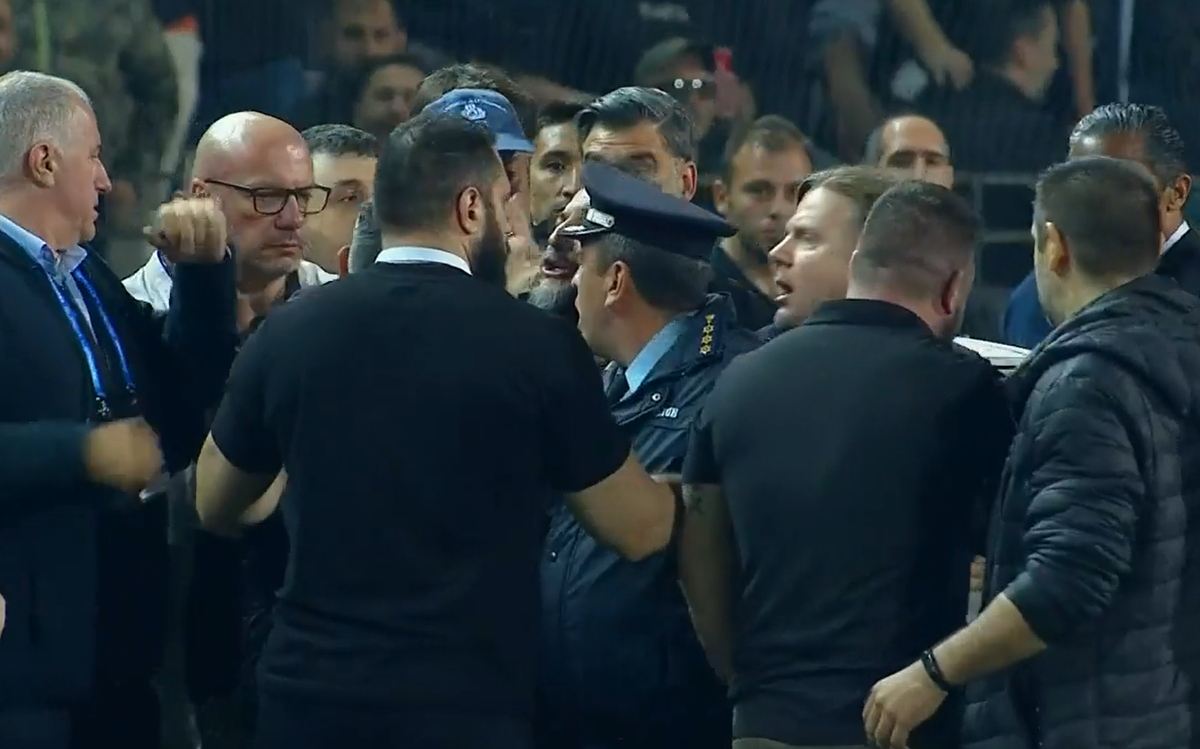 A fost nevoie de intervenția poliției în PAOK - AEK Atena
