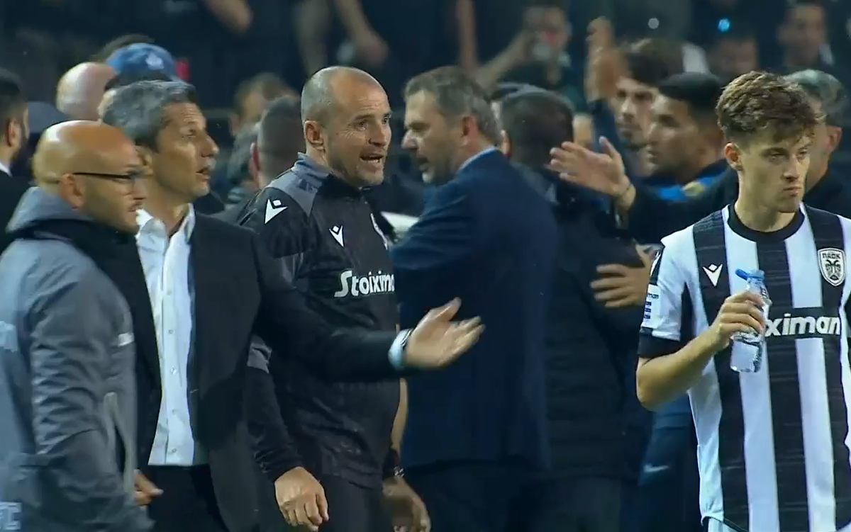 A fost nevoie de intervenția poliției în PAOK - AEK Atena