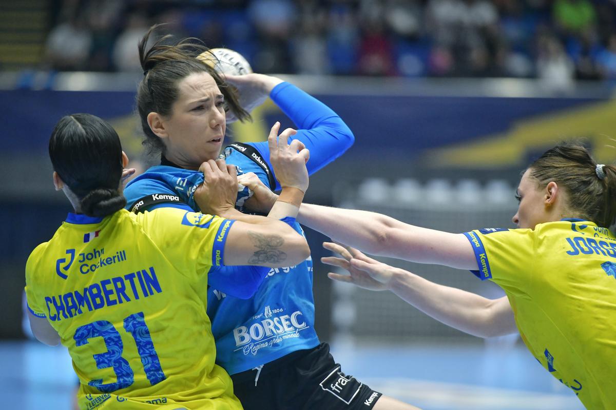 Dezastru pentru CSM București! Învinsă clar de Metz, după un ultim sfert de oră haotic » E nevoie de un miracol pentru calificarea în Final Four-ul Ligii Campionilor