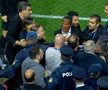 Răzvan Lucescu, „remontada” de senzație în derby-ul cu AEK Atena » Încă un scandal: Poliția a intervenit în timpul meciului