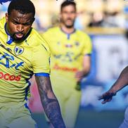 Petrolul - Farul / Sursă foto: Facebook@ Petrolul Ploiești