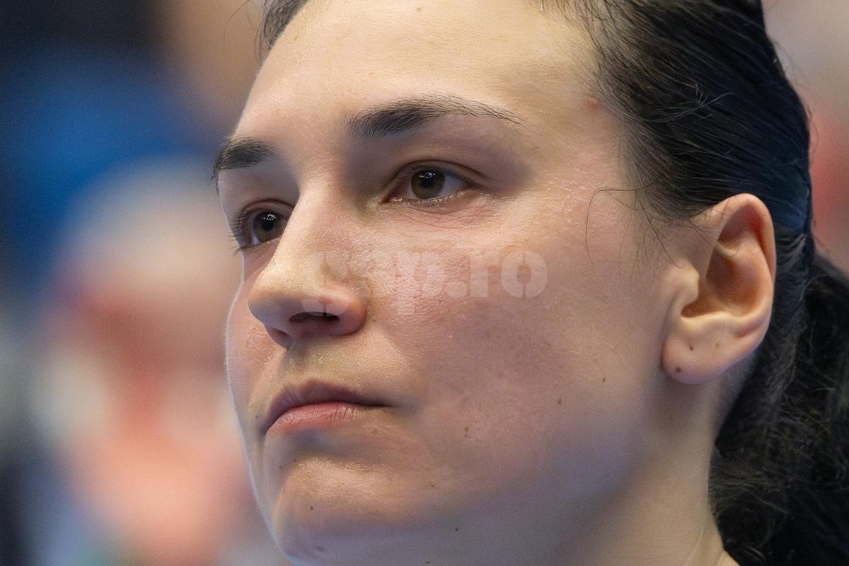 50 de fotografii cu Cristina Neagu la ultimul meci al ei în Liga Campionilor