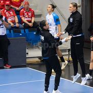 Cristina Neagu, în meciul Esbjerg - CSM București 26-22 FOTO: Ionuț Iordache (GSP)