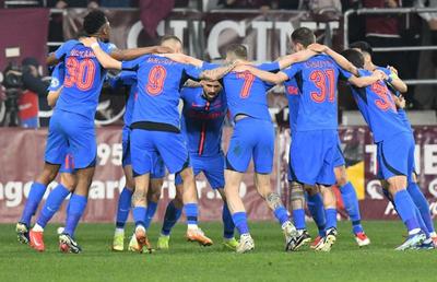 Calcule la titlu după Dinamo - CFR Cluj » Cum devine FCSB campioană: poate lua titlul etapa viitoare