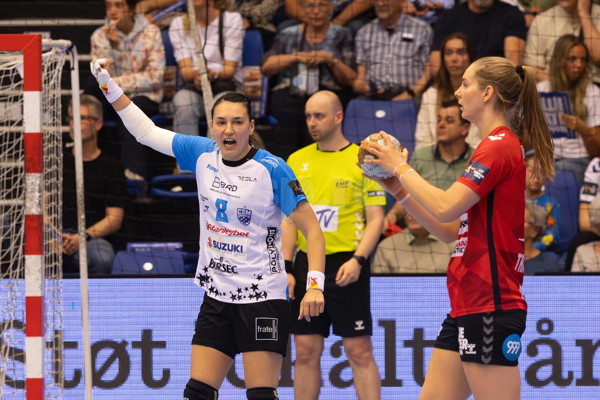 50 de fotografii cu Cristina Neagu la ultimul meci al ei în Liga Campionilor