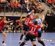 Cristina Neagu, în meciul Esbjerg - CSM București 26-22 FOTO: Ionuț Iordache (GSP)
