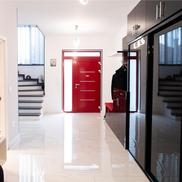 Casa lui Lucian Goian, scoasă la vânzare pentru suma de 547.000 euro / foto: trustimobiliare.ro