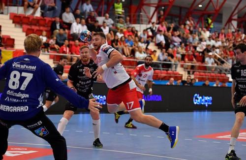 Dan Savenco speră să joace din nou cu Dinamo în Liga Campionilor