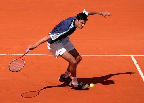 Victor Hănescu pe zgura de la Paris în 2005 FOTO Guliver/GettyImages