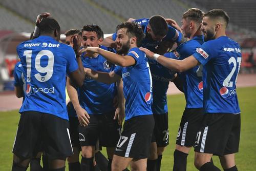 Fuziunea dintre Farul și Viitorul prinde contur. Gică Popescu, președintele clubului din prima ligă, a oferit ultimele detalii despre ideea îndrăzneață a celor două echipe.
